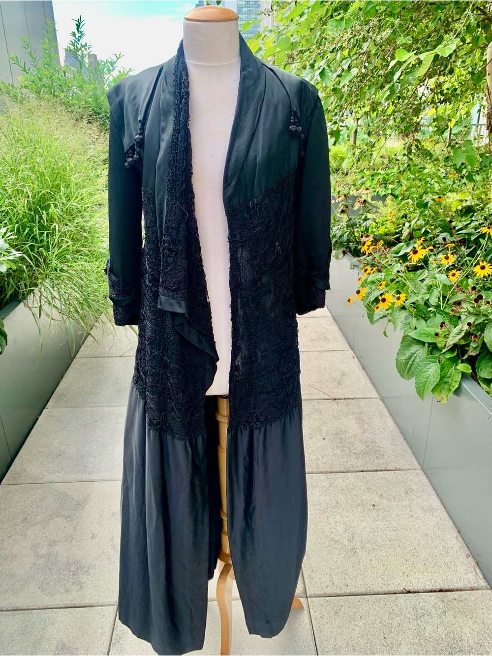 ⭐️Hamilton & Co Custom Women's Black Long Opera Coat VERY RARE⭐️